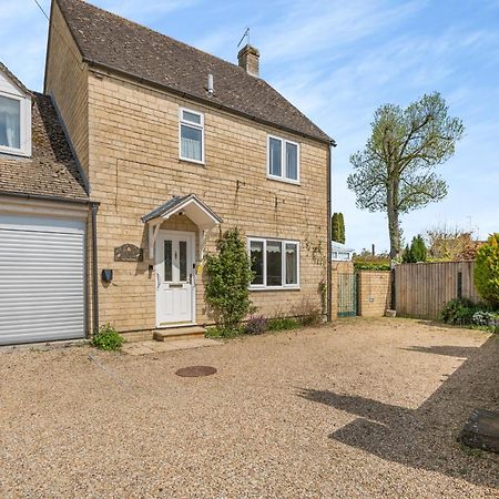 Elvington Cottage - Family-Friendly Cheerful House At The Heart Of The Cotswolds Bourton-on-the-Water Екстериор снимка