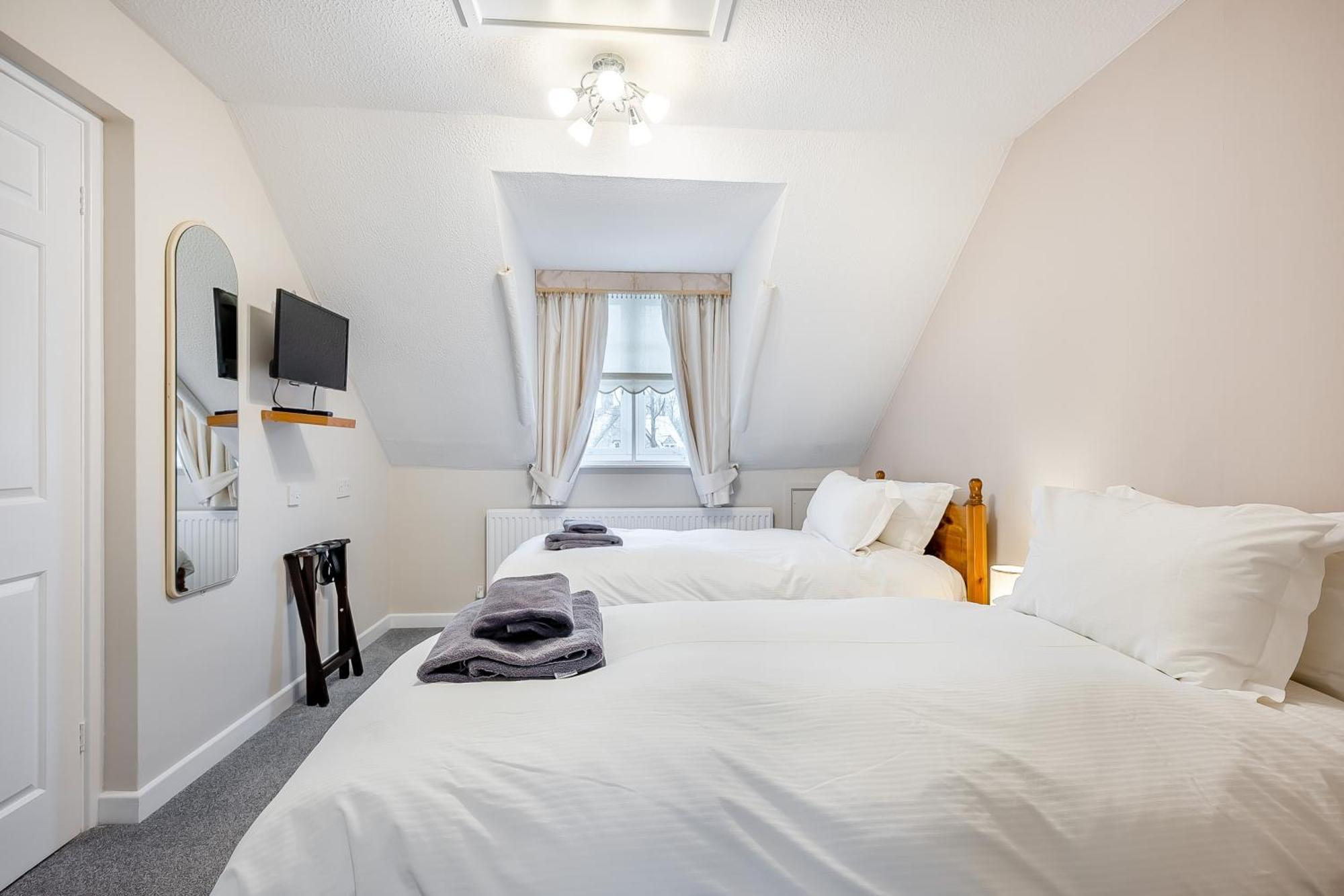Elvington Cottage - Family-Friendly Cheerful House At The Heart Of The Cotswolds Bourton-on-the-Water Екстериор снимка