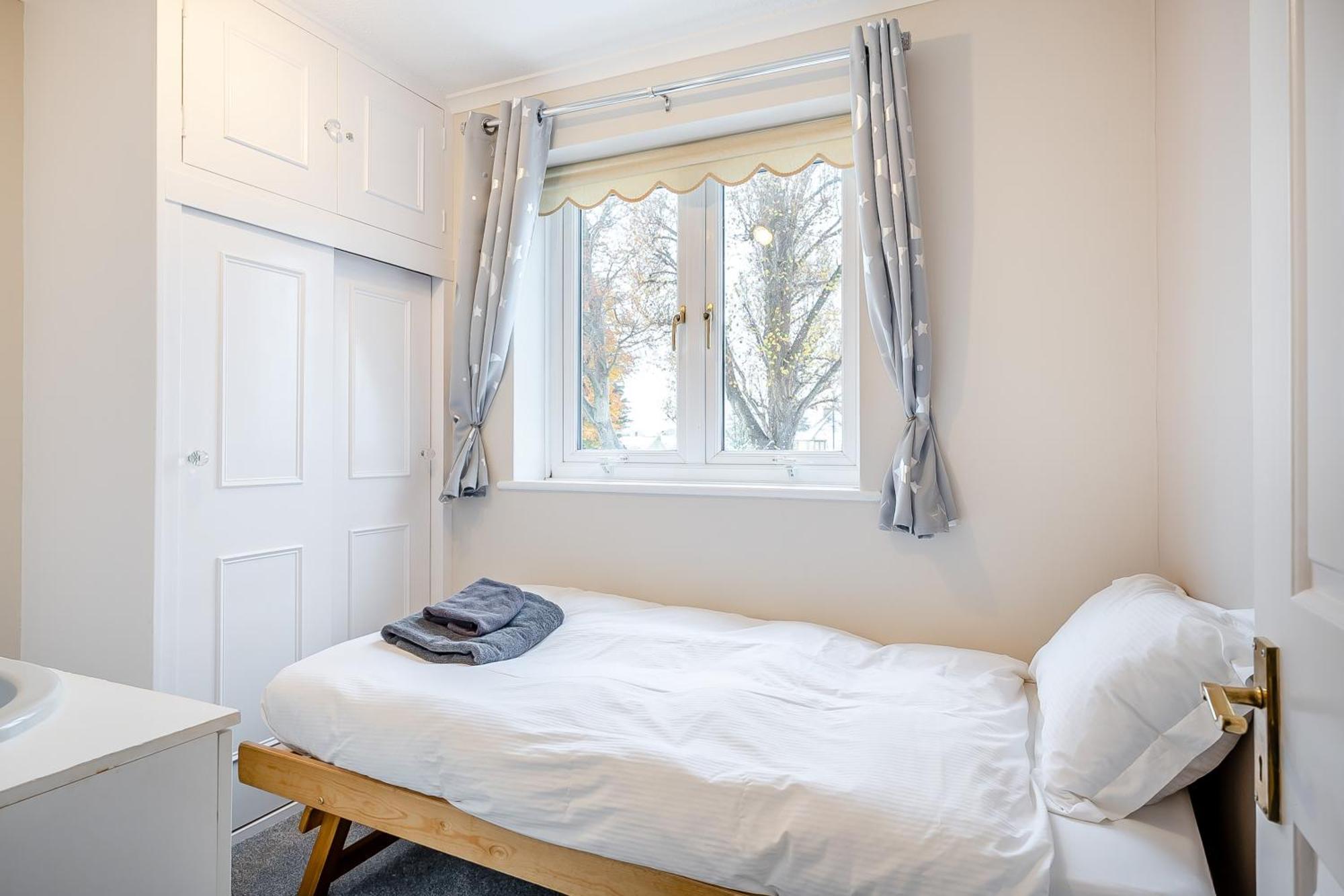 Elvington Cottage - Family-Friendly Cheerful House At The Heart Of The Cotswolds Bourton-on-the-Water Екстериор снимка